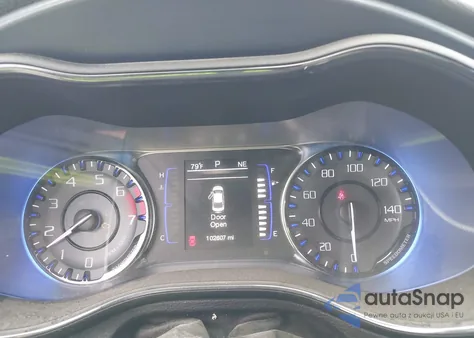 2015 Chrysler 200 S z USA, uszkodzony, nr VIN 1C3CCCBBXFN752437